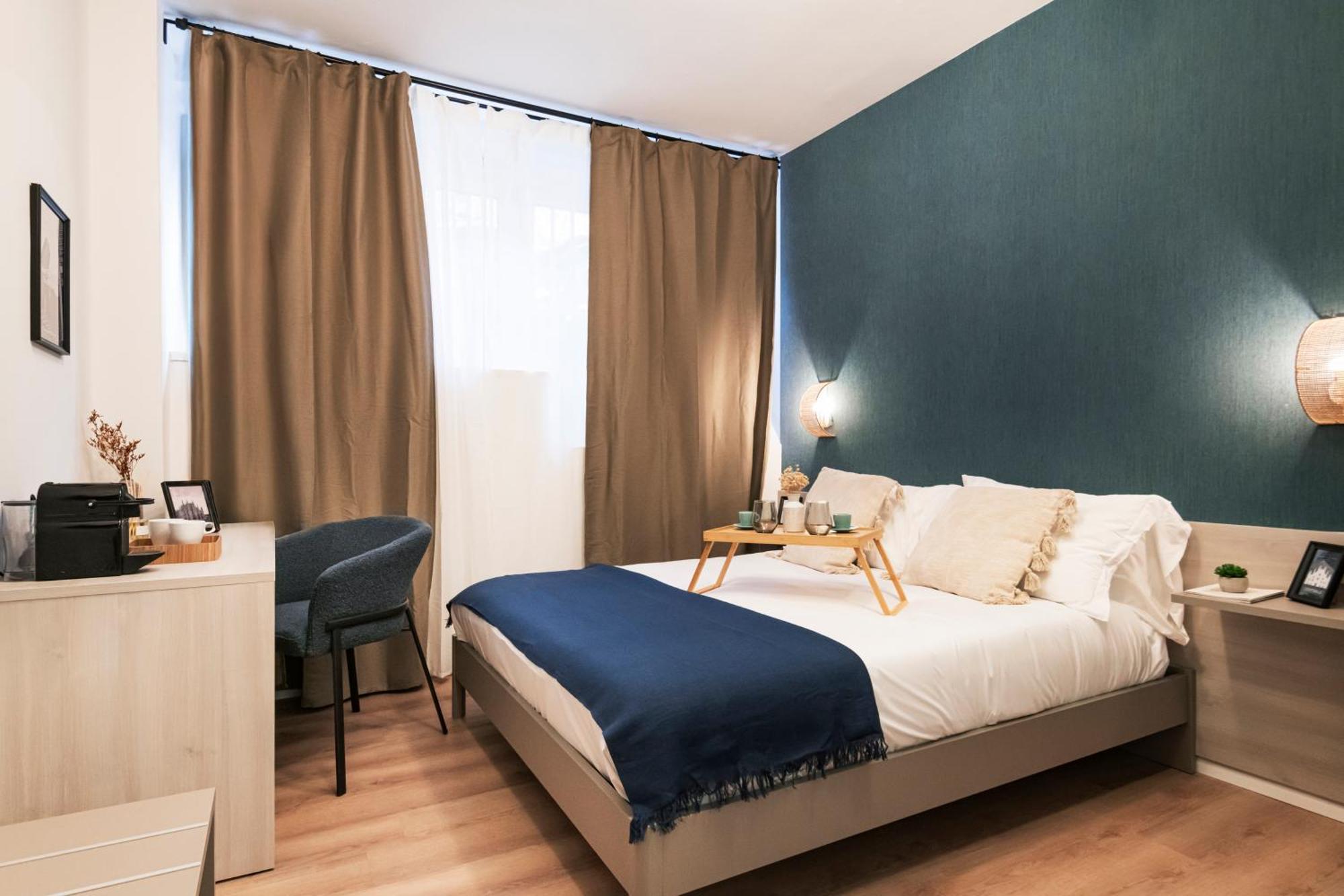 Easylife - Suite In Centrale Milán Exterior foto