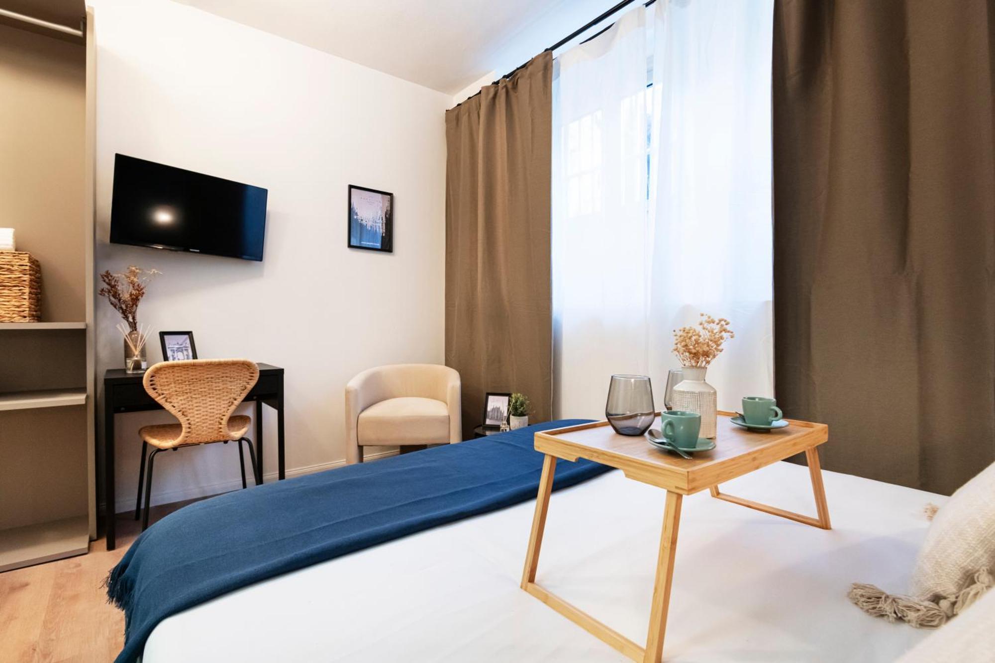 Easylife - Suite In Centrale Milán Exterior foto